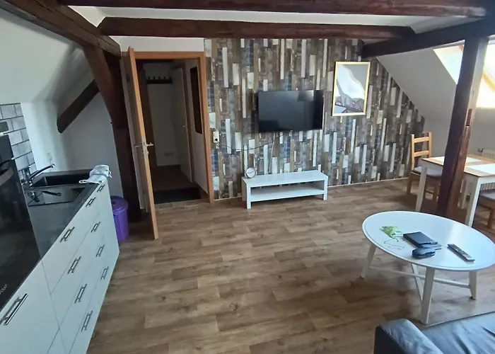 Lägenhet Ferienwohnung Dahlenwarsleben *